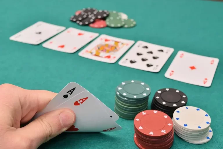 Texas Holdem Poker – Nơi hội tụ những nhân tài cá cược